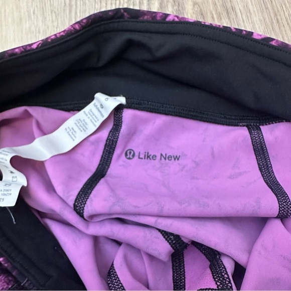 Lululemon Pace Rival Crop 22" Undercurrent Grapealicious Multi / Black size 6 - Picture 11 of 12